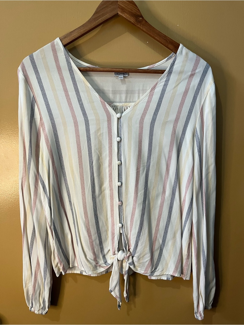 Kismet | M |White Button-Front Tie Waist Striped Blouse | PTP 18”